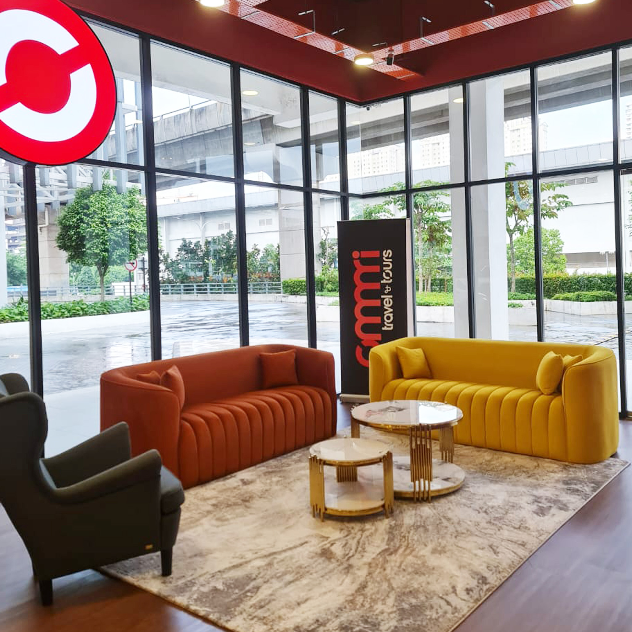 Ommri office lounge view